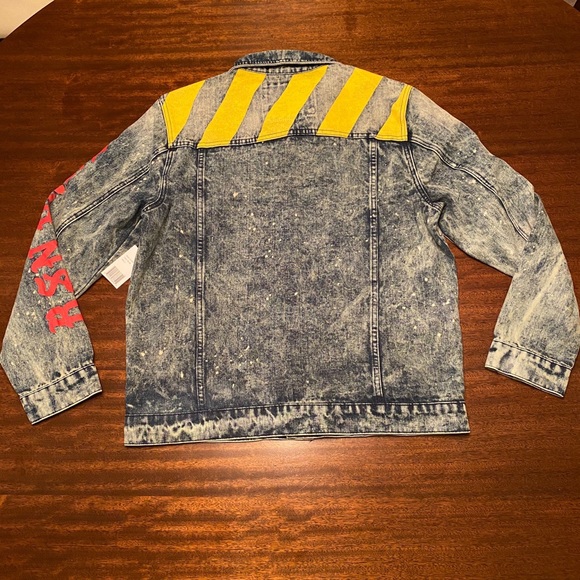 Brand NWT Reason NY Distressed Denim Jacket - Picture 3 of 4
